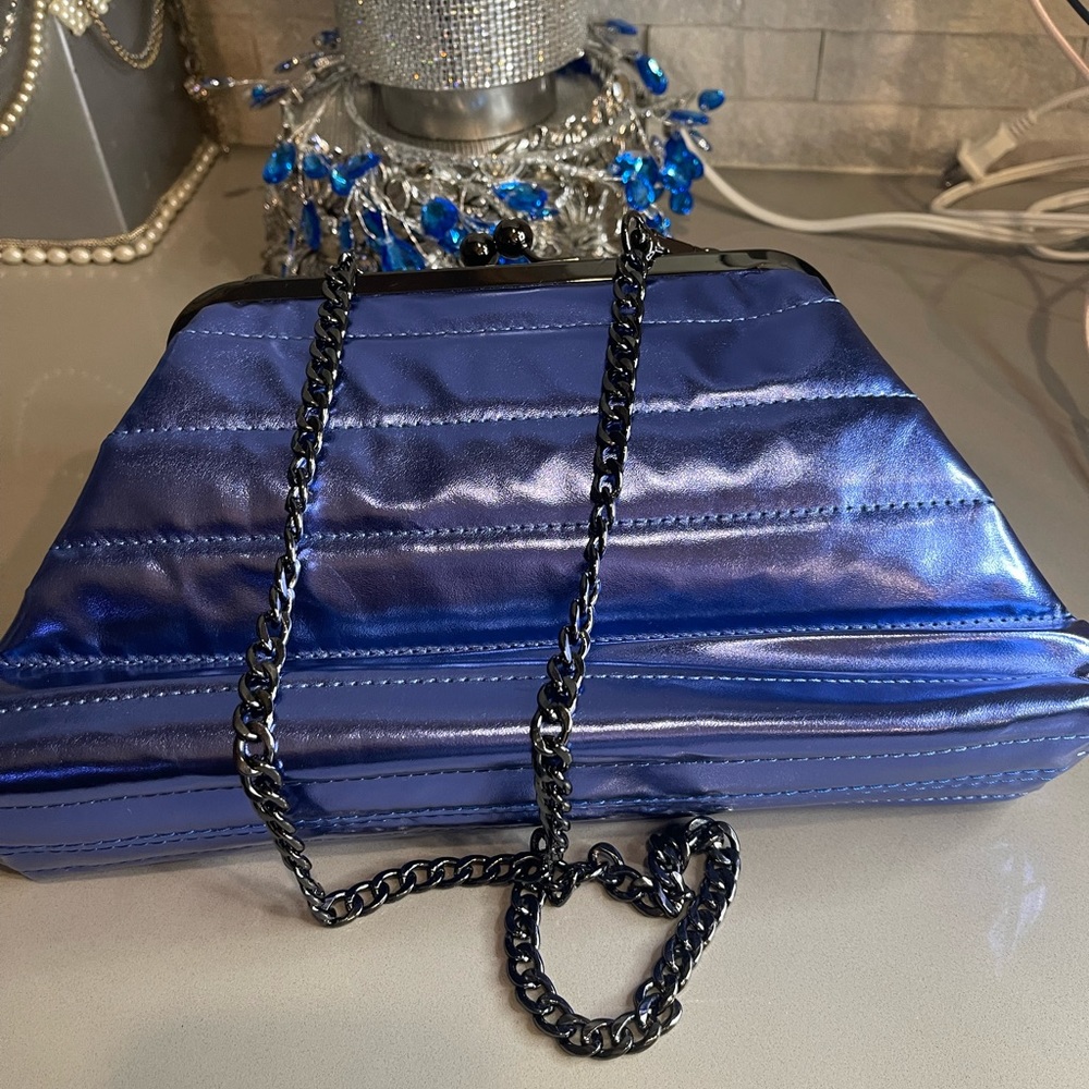 THINK ROLYN CROSSBODY BAG - Picture 2 of 4